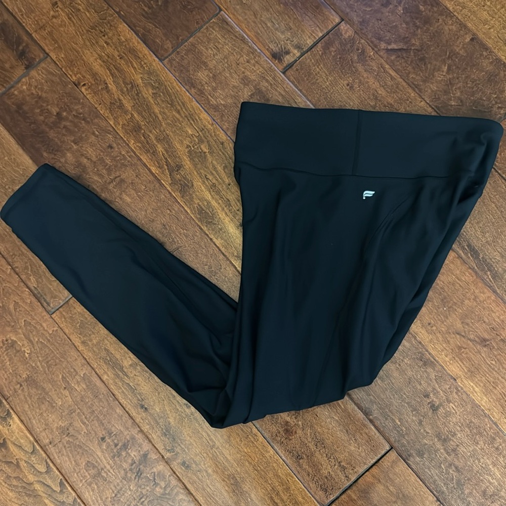 Fabletics black leggings with waist pocket M